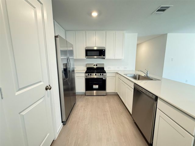 31507 Casamari Drive, Huffman, TX 77336