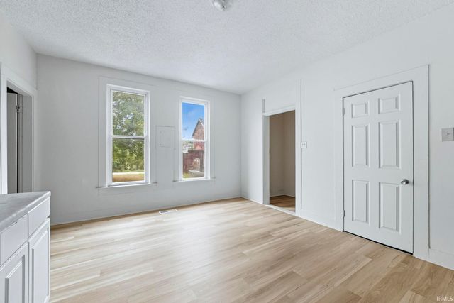 908 Liberty Street, Fort Wayne, IN 46803