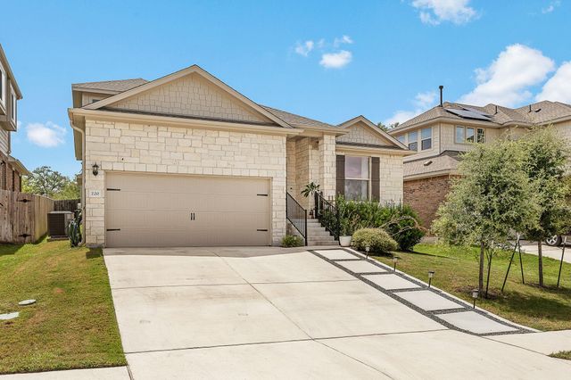 220 Castlefields ST, Hutto, TX 78634