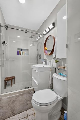 2315 Johnson St, Hollywood, FL 33020