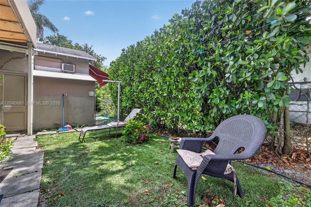 2315 Johnson St, Hollywood, FL 33020