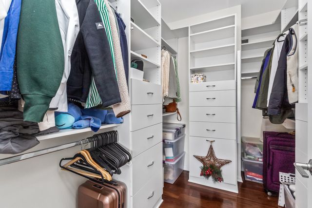 400 W Ontario Street 1701, Chicago, IL 60654