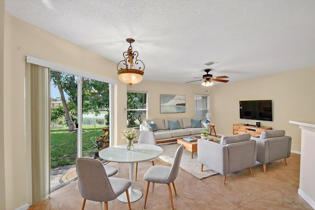 738 Perdido Heights Drive, West Palm Beach, FL 33413