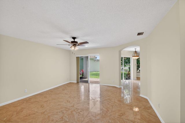 738 Perdido Heights Drive, West Palm Beach, FL 33413