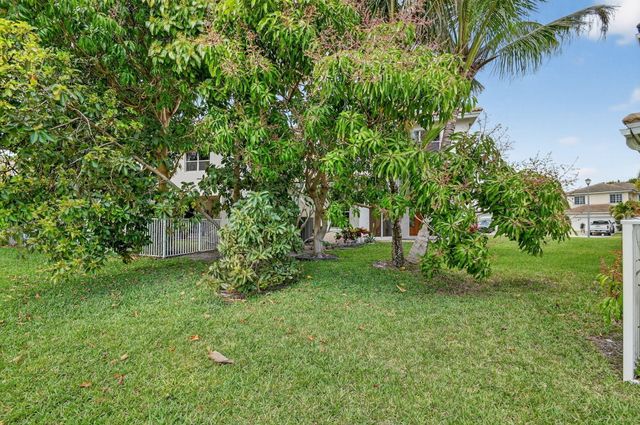 738 Perdido Heights Drive, West Palm Beach, FL 33413