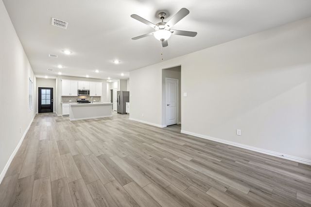 109 Decoursey Drive, Princeton, TX 75071