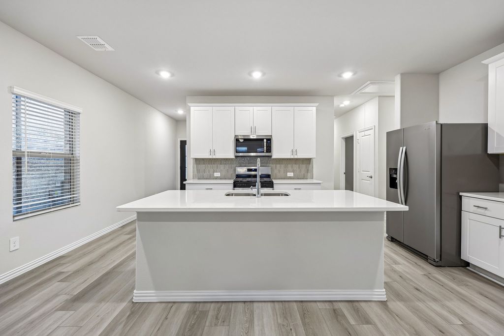 109 Decoursey Drive, Princeton, TX 75071