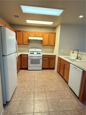 10341 Juniper Creek Lane, Las Vegas, NV 89145