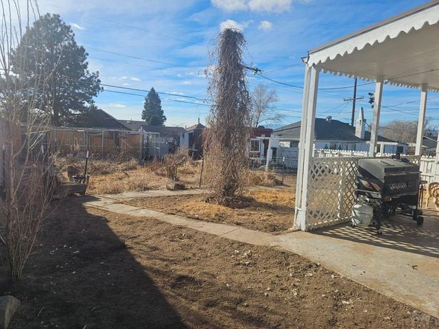 1222 E 3rd St, Pueblo, CO 81001