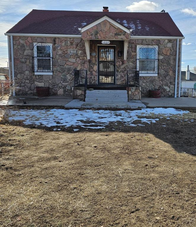 1222 E 3rd St, Pueblo, CO 81001