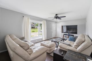 2024 N 4th Avenue E, Newton, IA 50208