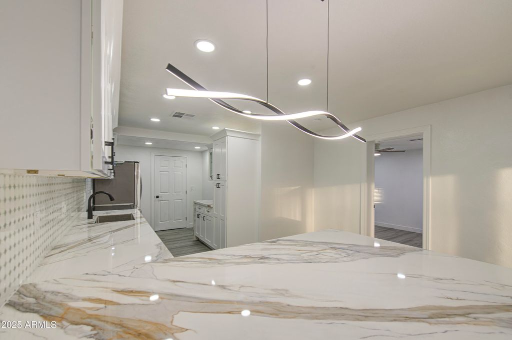 Image 16 of property listing at 314 W Monterosa Street, Phoenix, AZ 85013