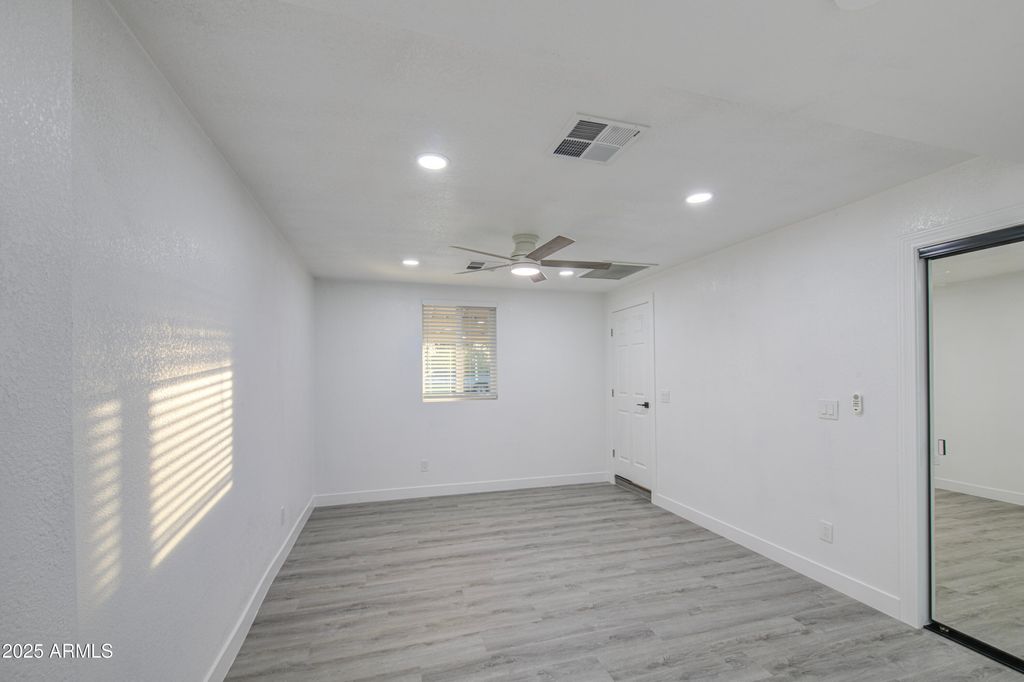 Image 19 of property listing at 314 W Monterosa Street, Phoenix, AZ 85013
