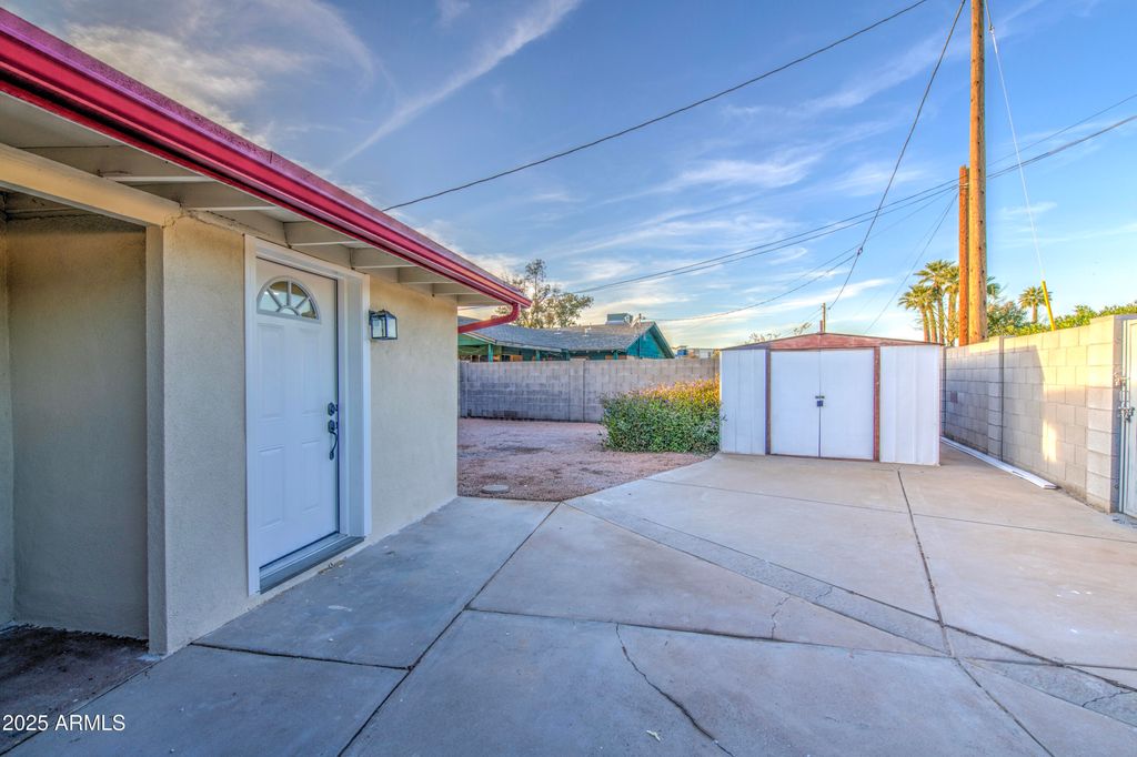 Image 36 of property listing at 314 W Monterosa Street, Phoenix, AZ 85013
