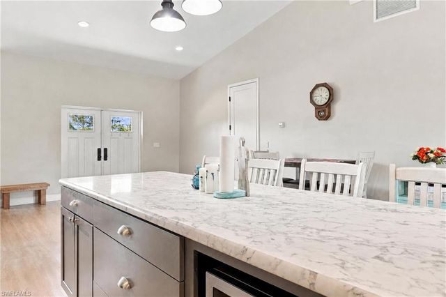 3400 Coquina LN, St. James City, FL 33956