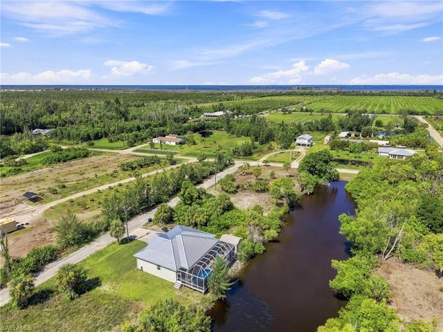 3400 Coquina LN, St. James City, FL 33956