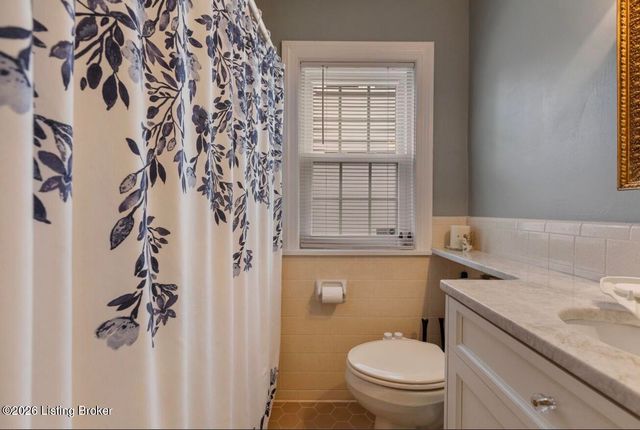 4224 Churchill Rd, Louisville, KY 40207
