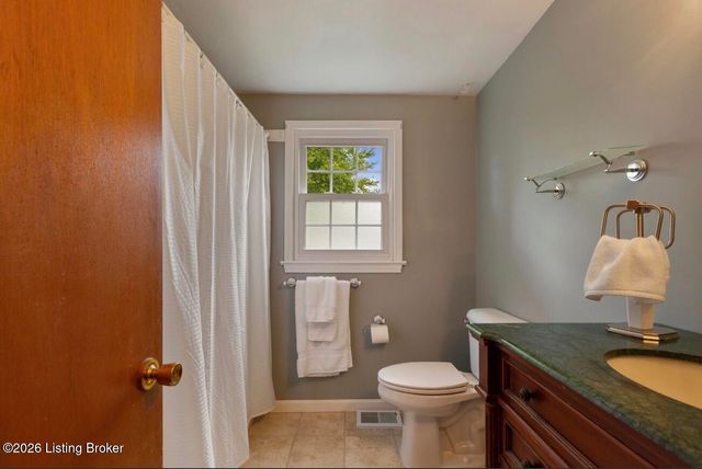 4224 Churchill Rd, Louisville, KY 40207