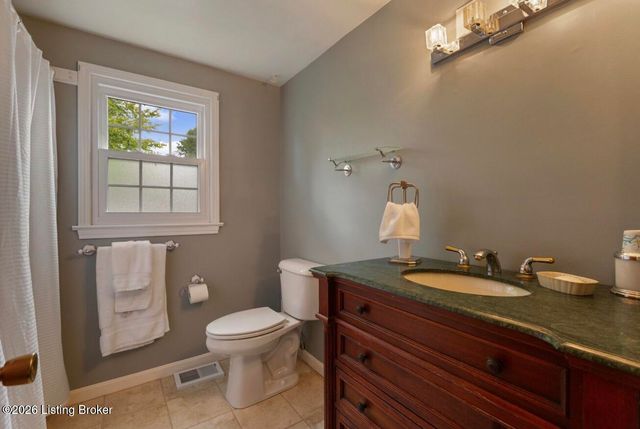 4224 Churchill Rd, Louisville, KY 40207