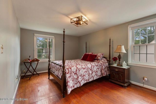 4224 Churchill Rd, Louisville, KY 40207