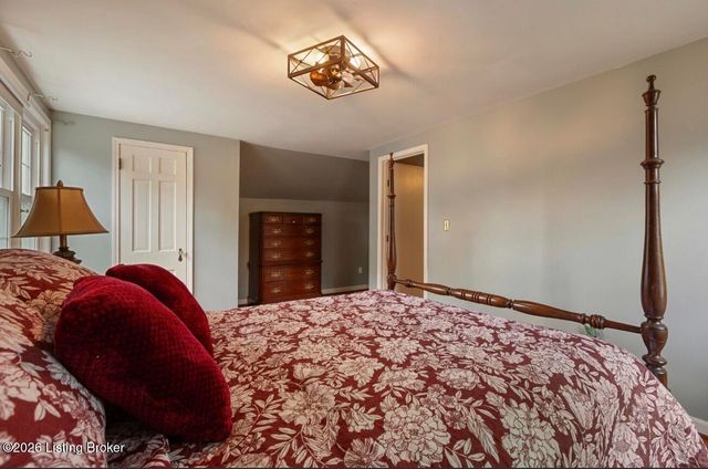 4224 Churchill Rd, Louisville, KY 40207