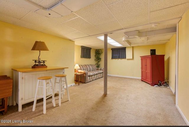 4224 Churchill Rd, Louisville, KY 40207