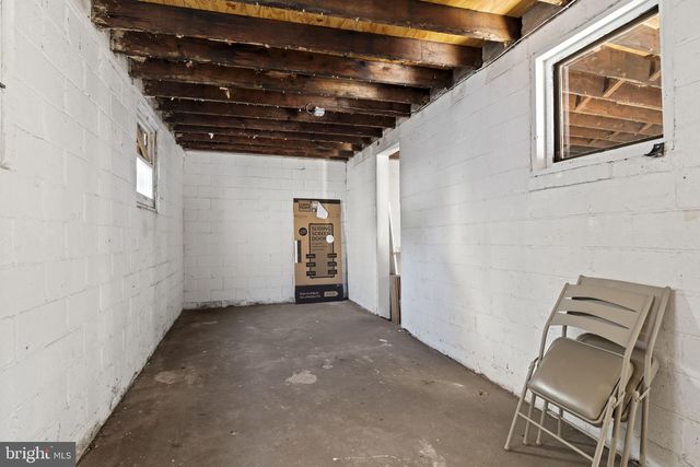 112 N BROADWAY, Gloucester City, NJ 08030