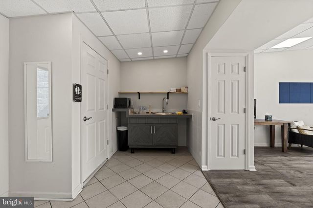 112 N BROADWAY, Gloucester City, NJ 08030