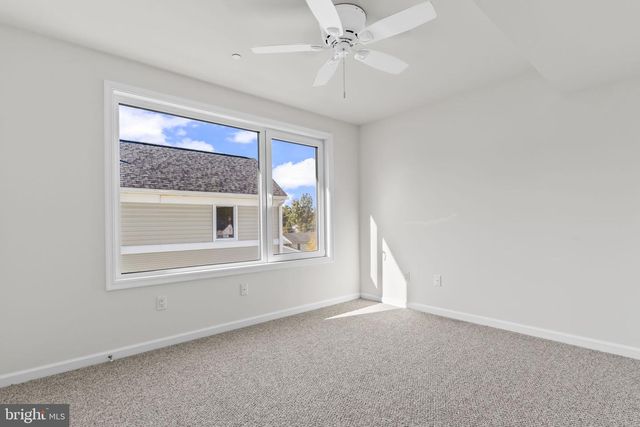 719 60TH PL, Capitol Heights, MD 20743