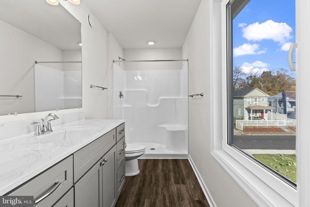 719 60TH PL, Capitol Heights, MD 20743