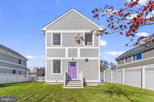 719 60TH PL, Capitol Heights, MD 20743