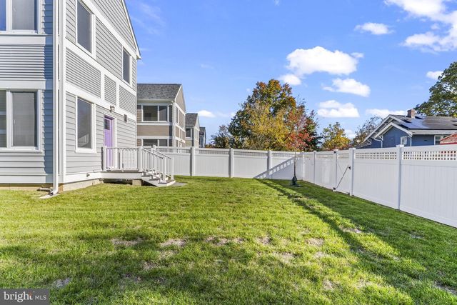 719 60TH PL, Capitol Heights, MD 20743