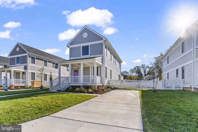 719 60TH PL, Capitol Heights, MD 20743