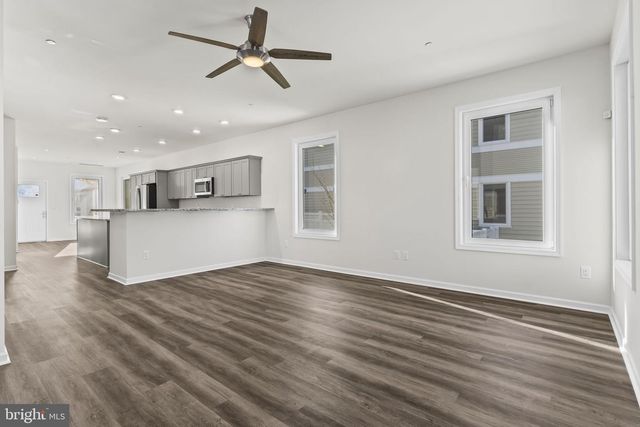 719 60TH PL, Capitol Heights, MD 20743