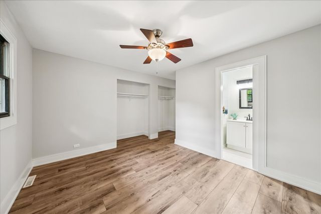 9802 W Oak Forest Drive, Beach Park, IL 60099