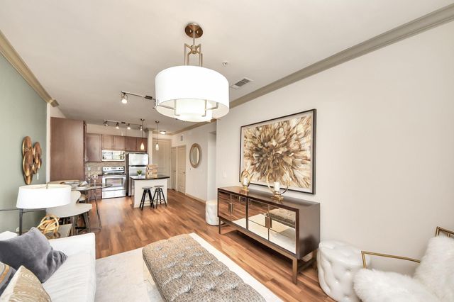6363 San Felipe Street 223, Houston, TX 77057