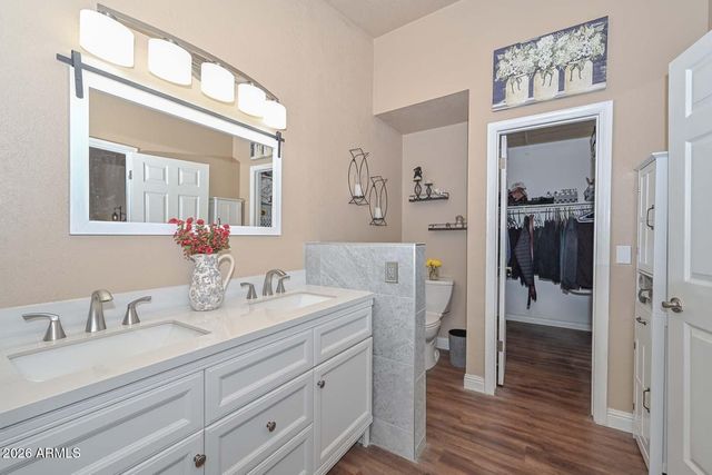 7637 W DREYFUS Drive, Peoria, AZ 85381