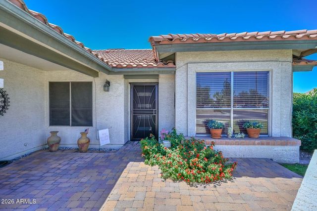 7637 W DREYFUS Drive, Peoria, AZ 85381