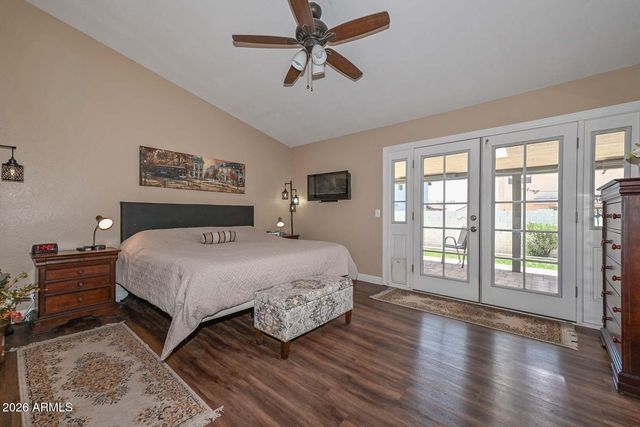 7637 W DREYFUS Drive, Peoria, AZ 85381