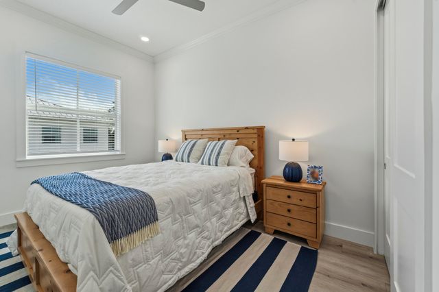 4692 SE Manatee Way, Stuart, FL 34997