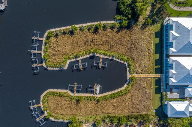 4692 SE Manatee Way, Stuart, FL 34997