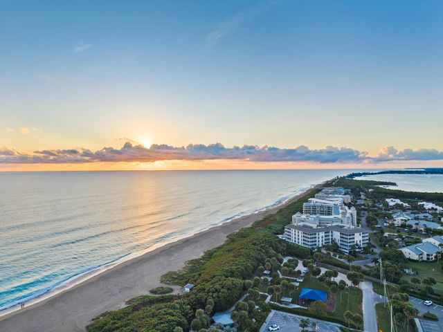 4692 SE Manatee Way, Stuart, FL 34997