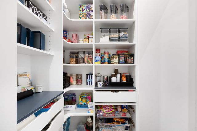 3233 Lincoln Prairie Boulevard, Aurora, IL 60503