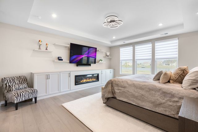 3233 Lincoln Prairie Boulevard, Aurora, IL 60503