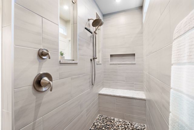 3233 Lincoln Prairie Boulevard, Aurora, IL 60503