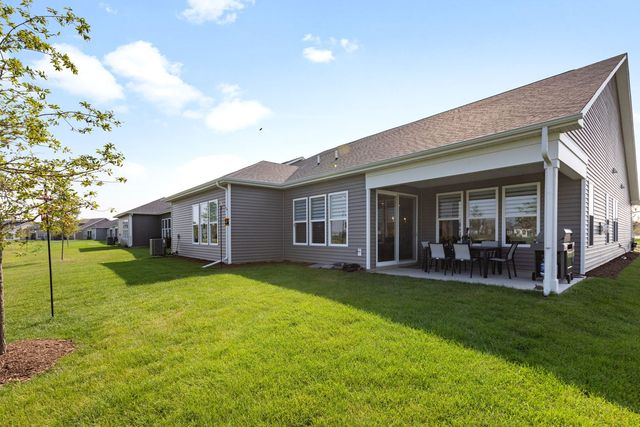 3233 Lincoln Prairie Boulevard, Aurora, IL 60503