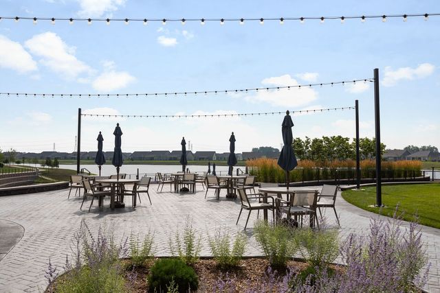 3233 Lincoln Prairie Boulevard, Aurora, IL 60503