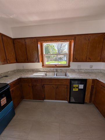 2505 23RD Avenue B Avenue, Moline, IL 61265