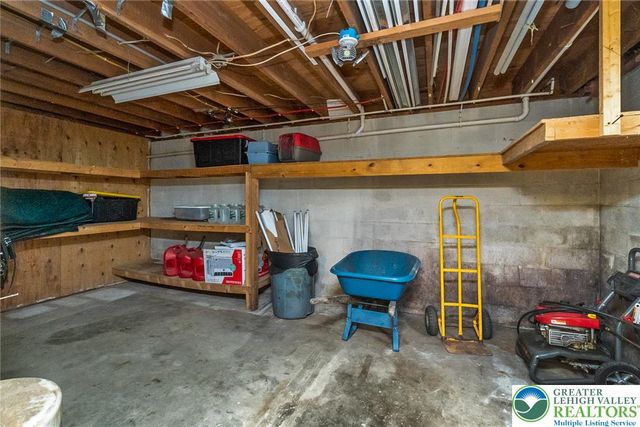 135 Haney Road, Polk Twp, PA 18058