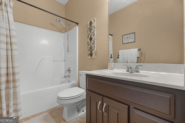 2102 Chestnut Oak Lane, Statesboro, GA 30461